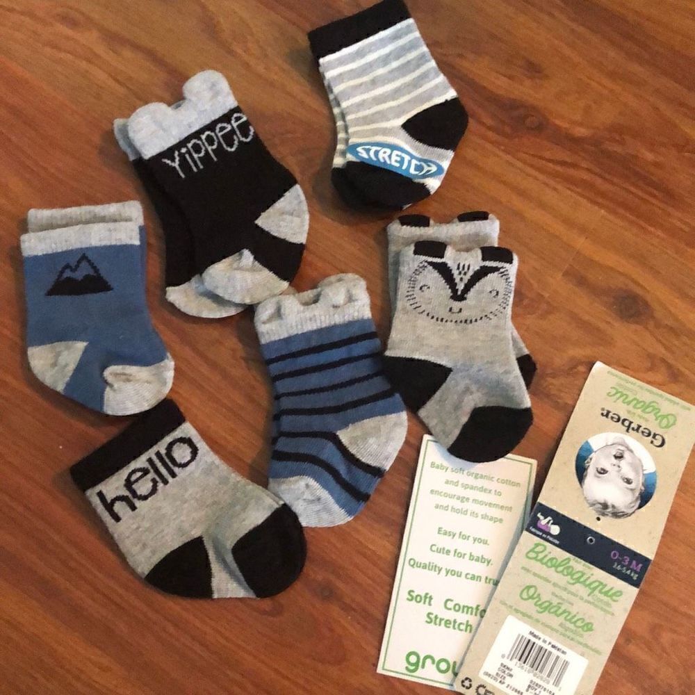 NWT Gerber organic cotton 6 pair boys socks 0 to 3 months blue gray black